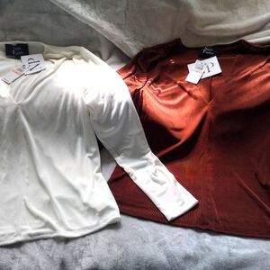 Nina Parker stretch v neck blouses 2×